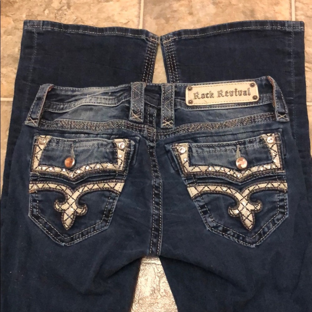 Dark wash Rock Revivals style Caress size 25L